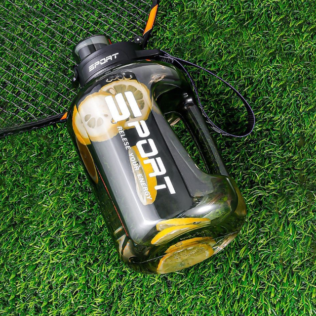 Large-capacity sports water bottle